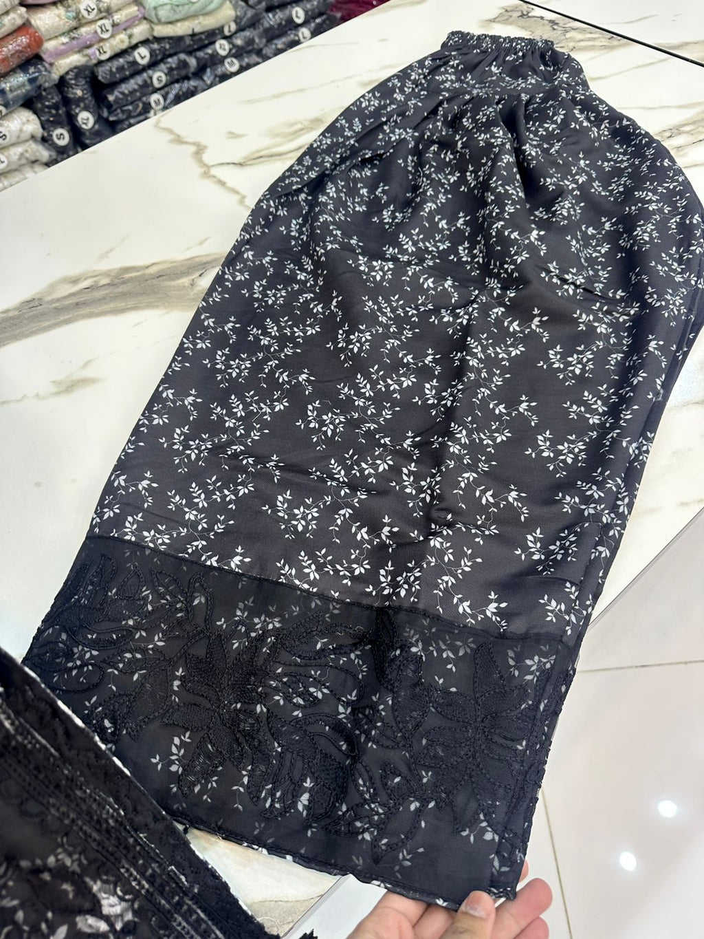 NEW ARTICAL*DHANAK STUFF*THREAD WORK*WOOL STUFF PRINTED SHAWL*EMBROIDED FARSHI SHALWAR*S M L SIZES AVAILABLE