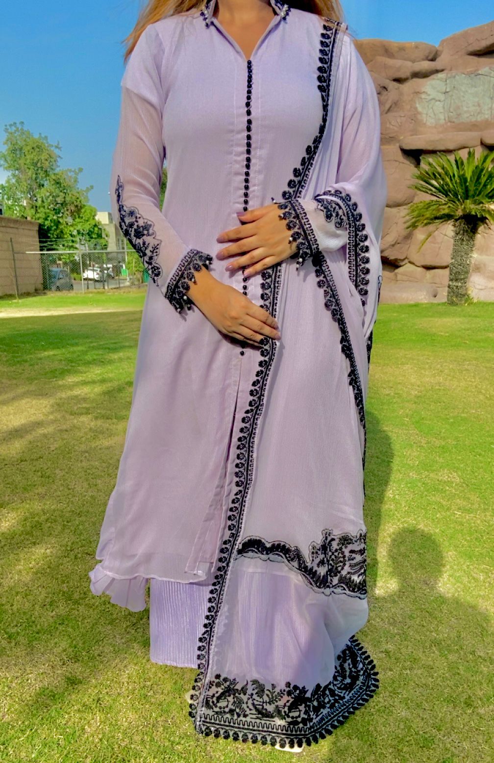 “NEW ARRIVAL”  New Pure Chiffon Flairy Frock With Buttons Style Front Along With Beautiful Embroidered Dupatta And Crush Flapper In Amazing Colour!!