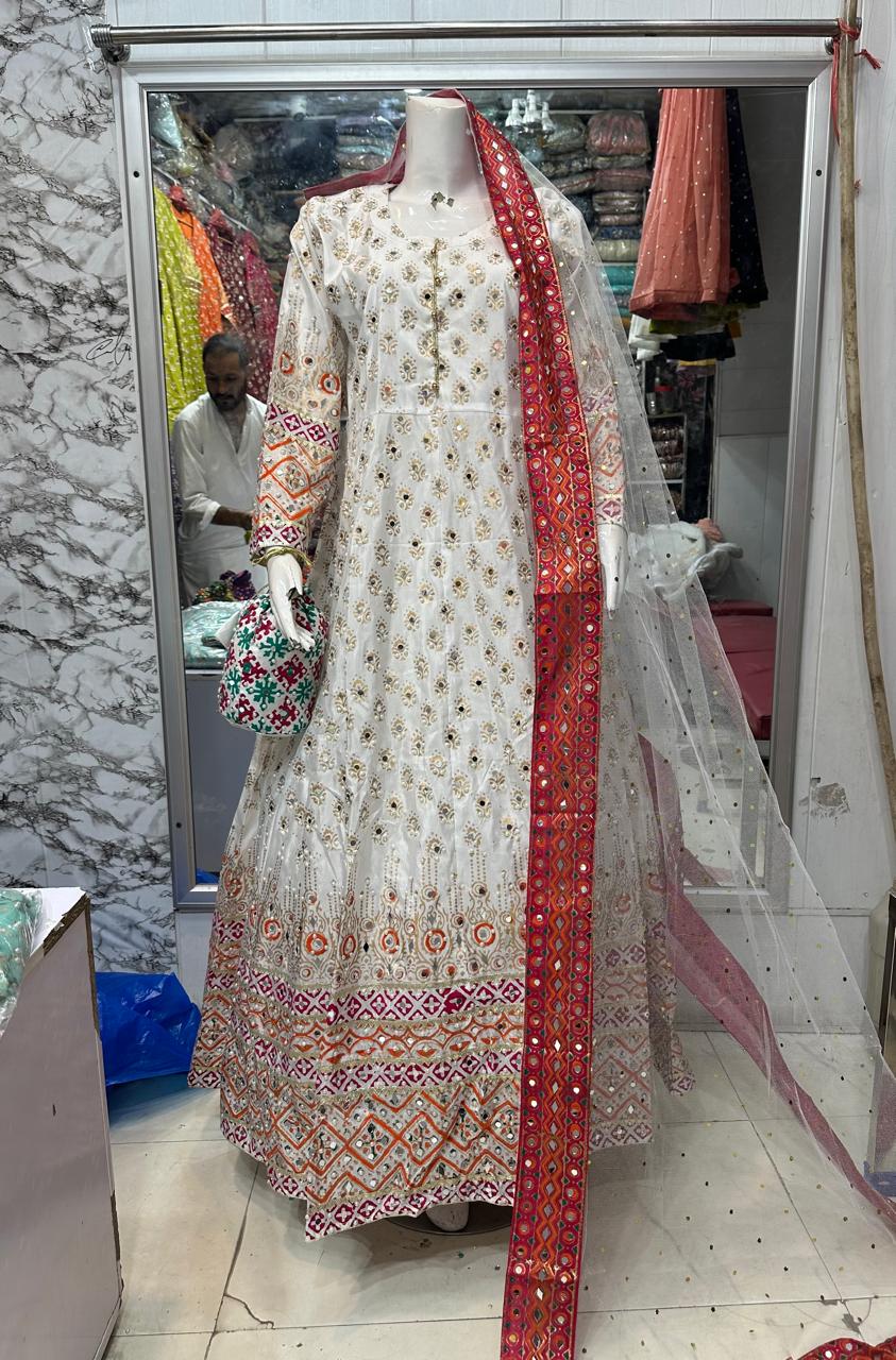 Long mirror maxi  Febric raw silk Four sided border net dopta  Small medium and large size