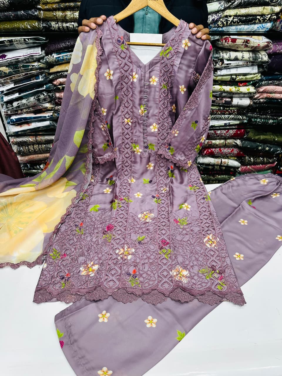 NEW ARRIVAL  Eid Collection 2026 ✨ SIZE:S.M.L.XL STUFF:SHAMOZ Silk, SHIRT  TROUSER SILK TROUSER Fabric Dupatta: Embriodered.. Maria B ♥️🌹