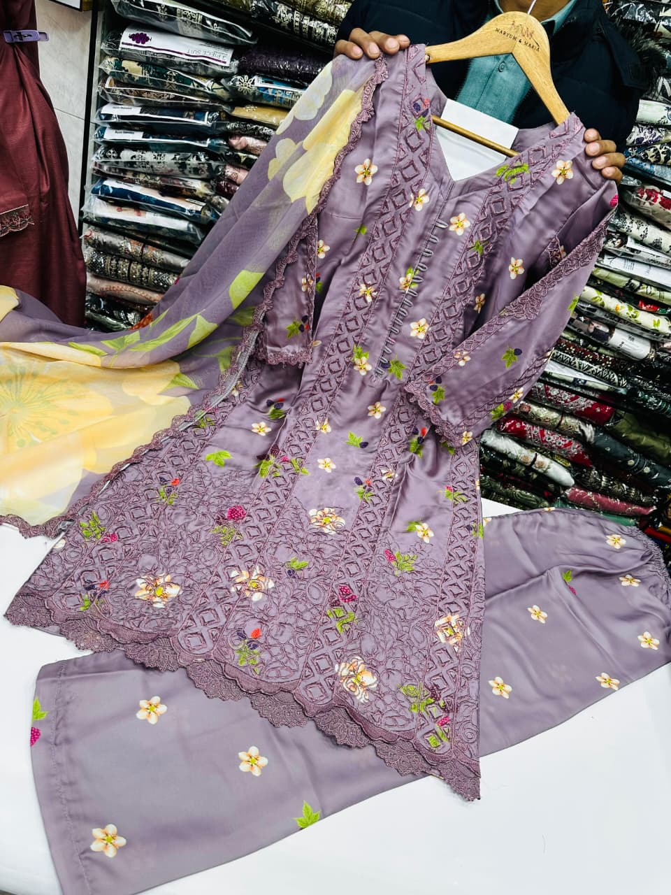 NEW ARRIVAL  Eid Collection 2026 ✨ SIZE:S.M.L.XL STUFF:SHAMOZ Silk, SHIRT  TROUSER SILK TROUSER Fabric Dupatta: Embriodered.. Maria B ♥️🌹